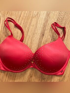 Victorias  Secret Very Sexy Push up Bra
